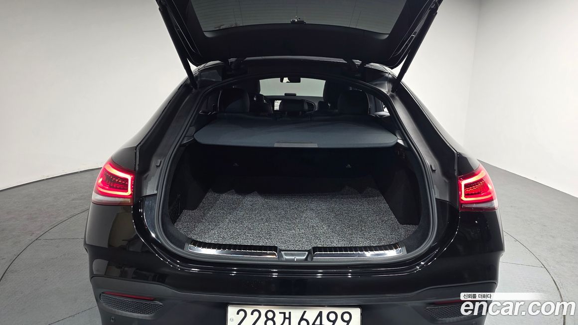 Mercedes-Benz GLE-Class 2023