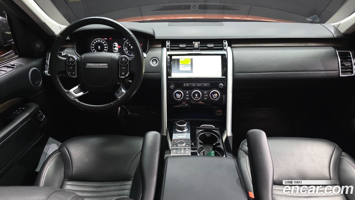 Land Rover Discovery 2018