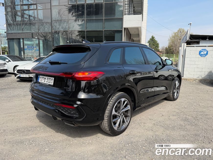 Audi Q5 2025