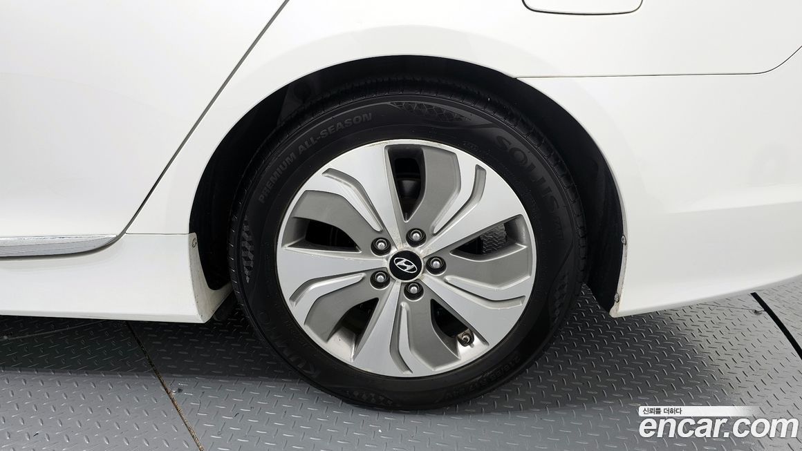 Hyundai Sonata 2014