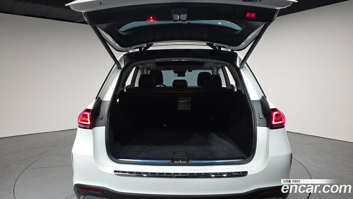 Mercedes-Benz GLE-Class 2023