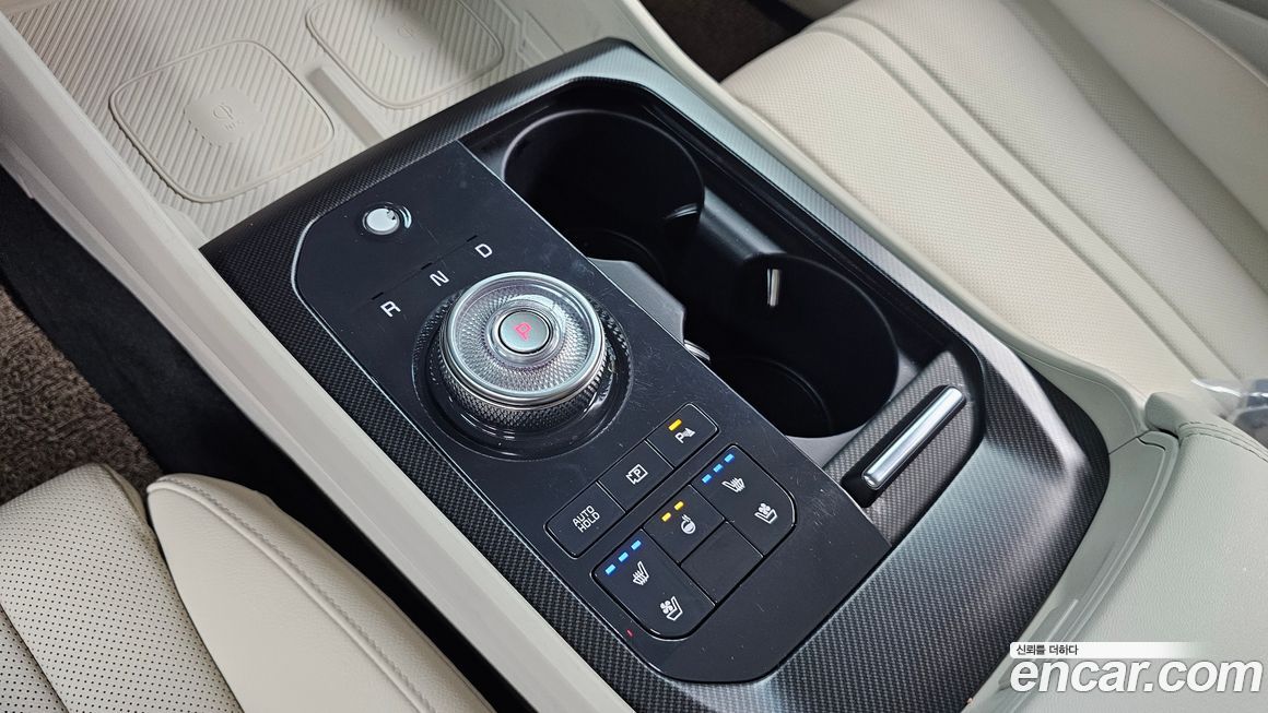 Kia K8 2025