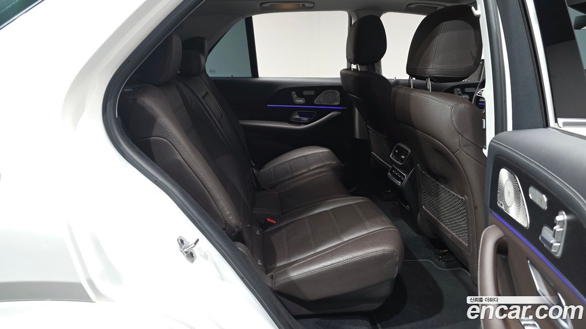 Mercedes-Benz GLE-Class 2023