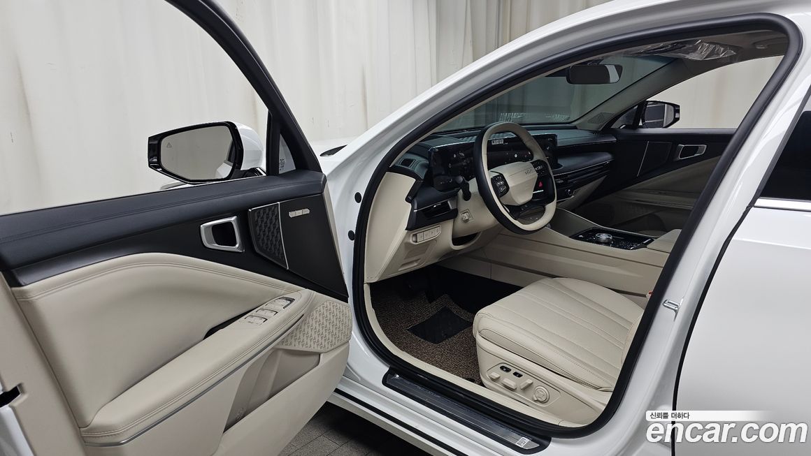 Kia K8 2025