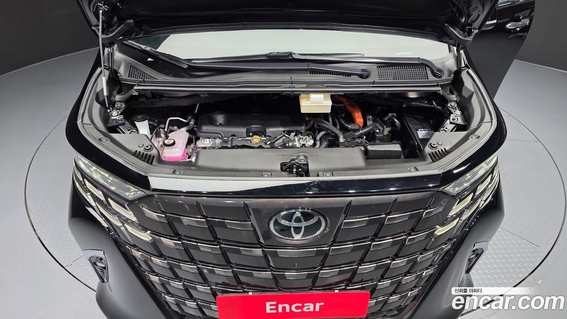 Toyota Alphard 2025