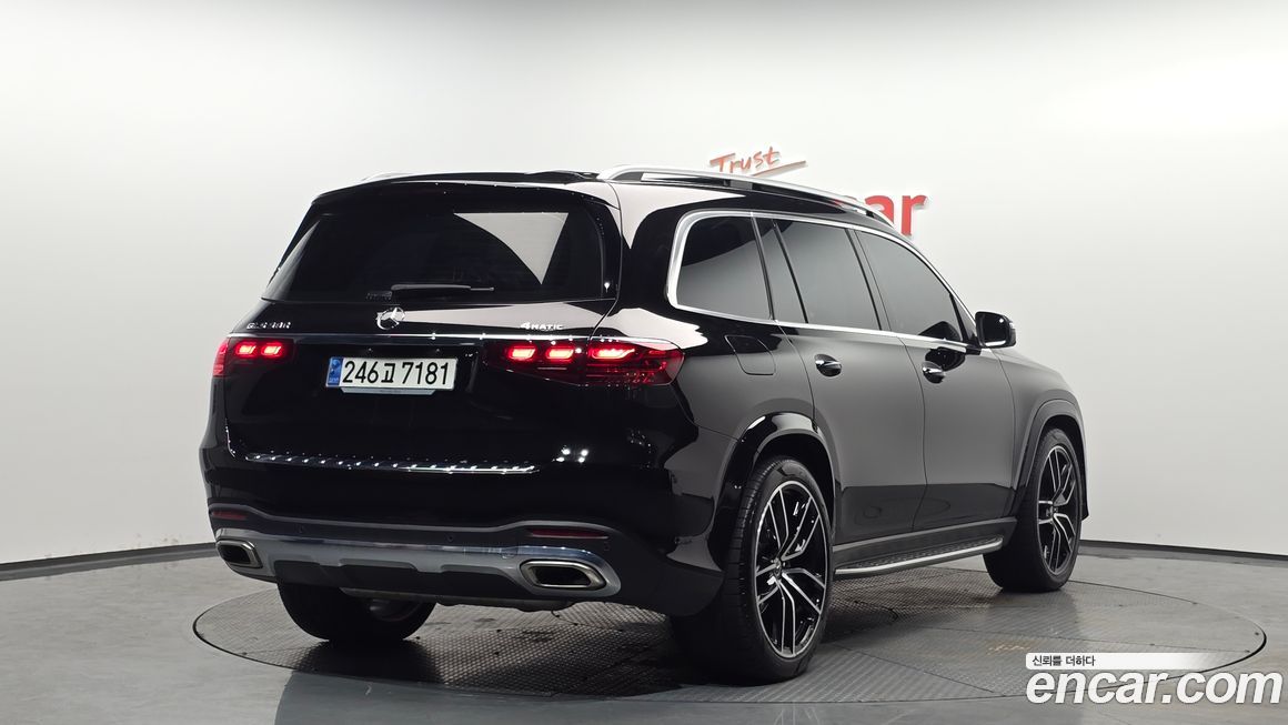 Mercedes-Benz GLS-Class 2024