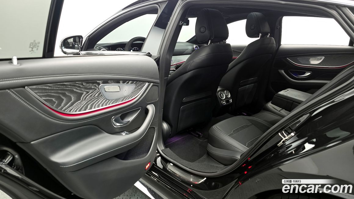 Mercedes-Benz AMG GT 2023