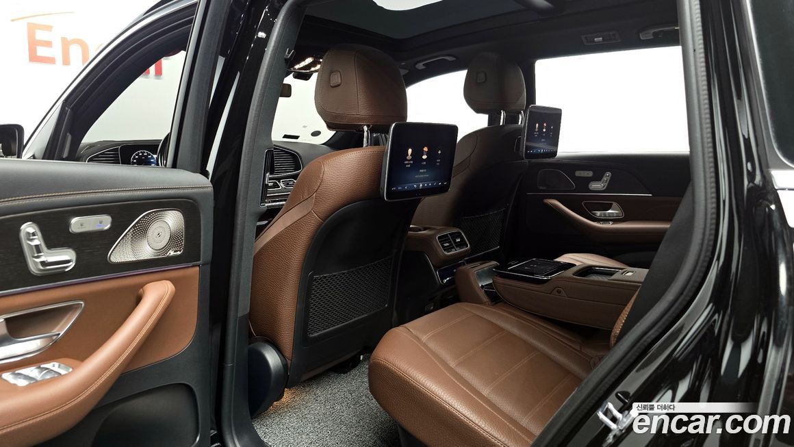 Mercedes-Benz GLS-Class 2024