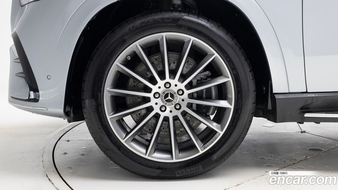 Mercedes-Benz GLE-Class 2025