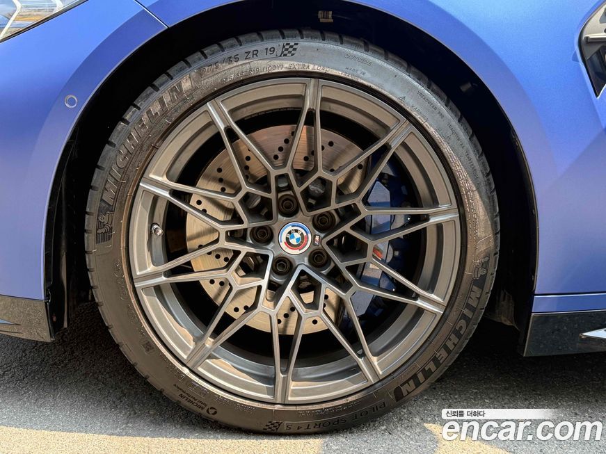 BMW M4 2022