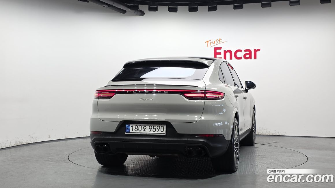 Porsche Cayenne 2023