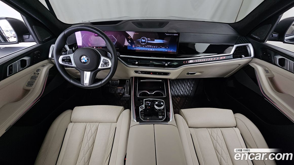 BMW X7 2024