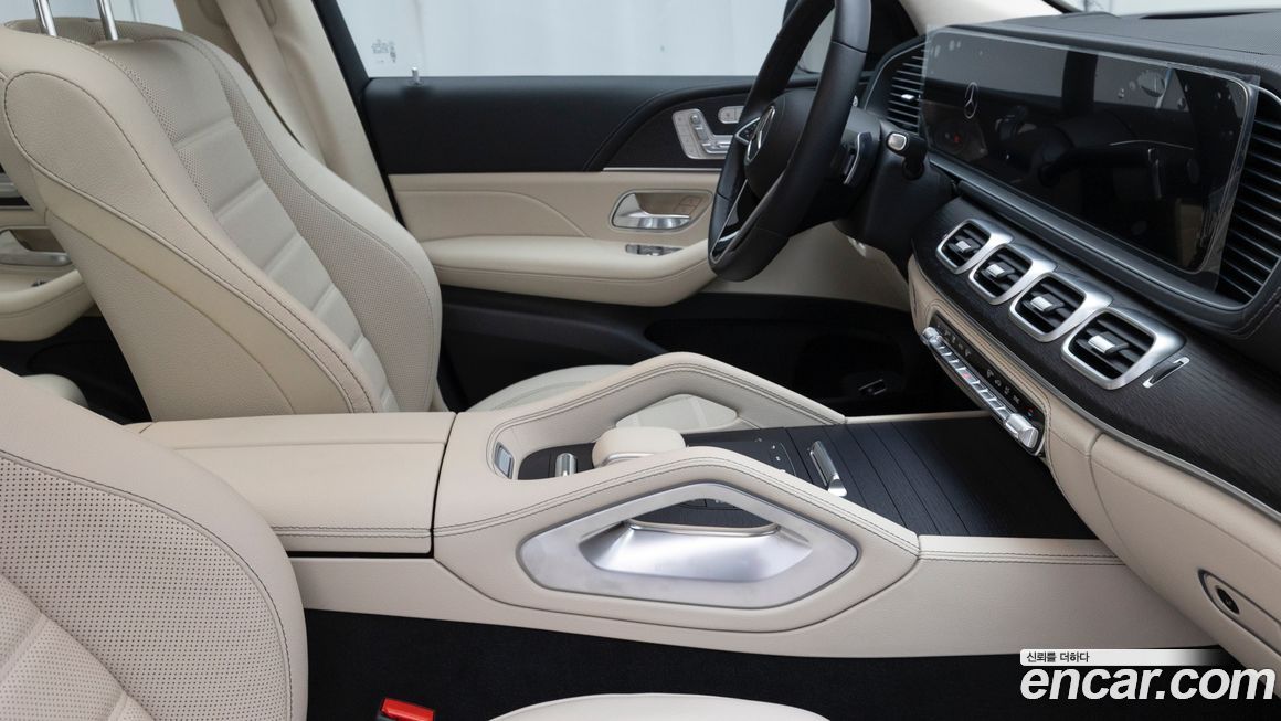 Mercedes-Benz GLE-Class 2025