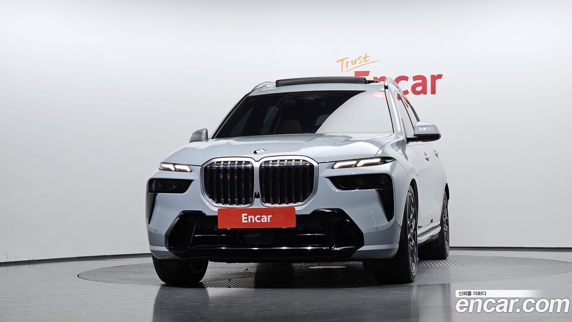 BMW X7 2024