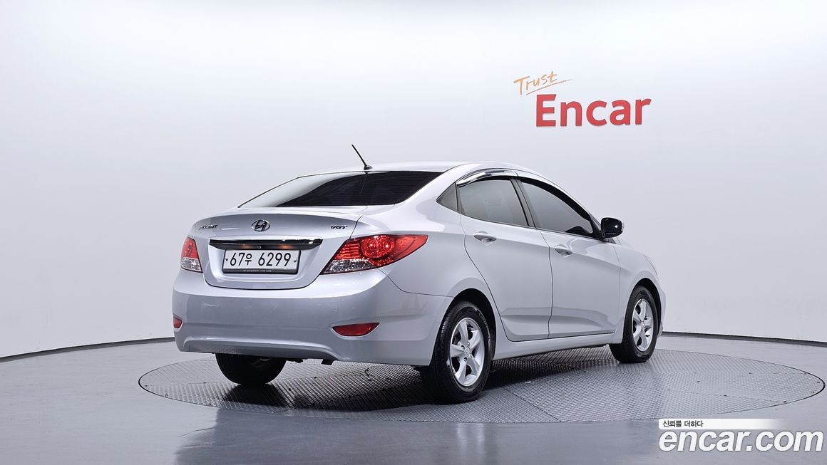 Hyundai Accent 2014