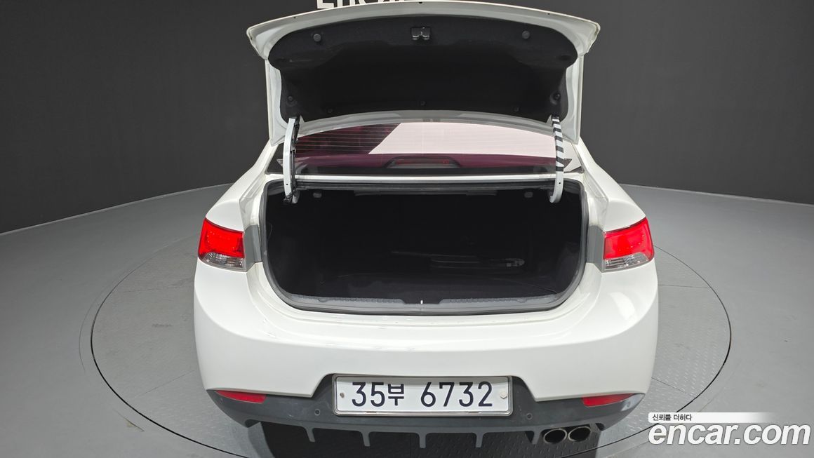 Kia Porte 2012
