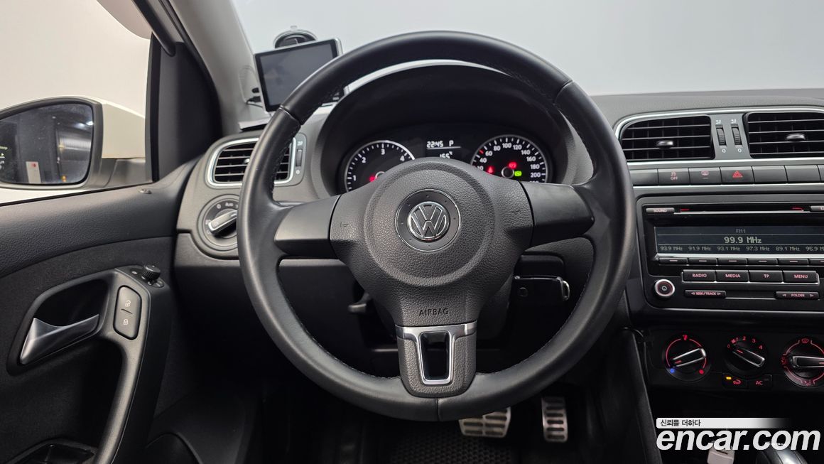 Volkswagen Polo 2014
