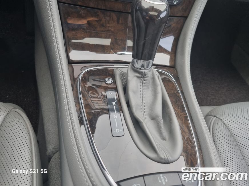 Mercedes-Benz CLS-Class 2005