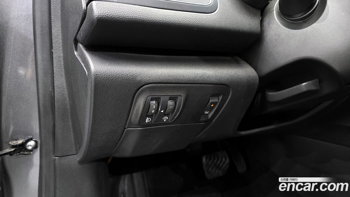 Renault-KoreaSamsung SM6 2016