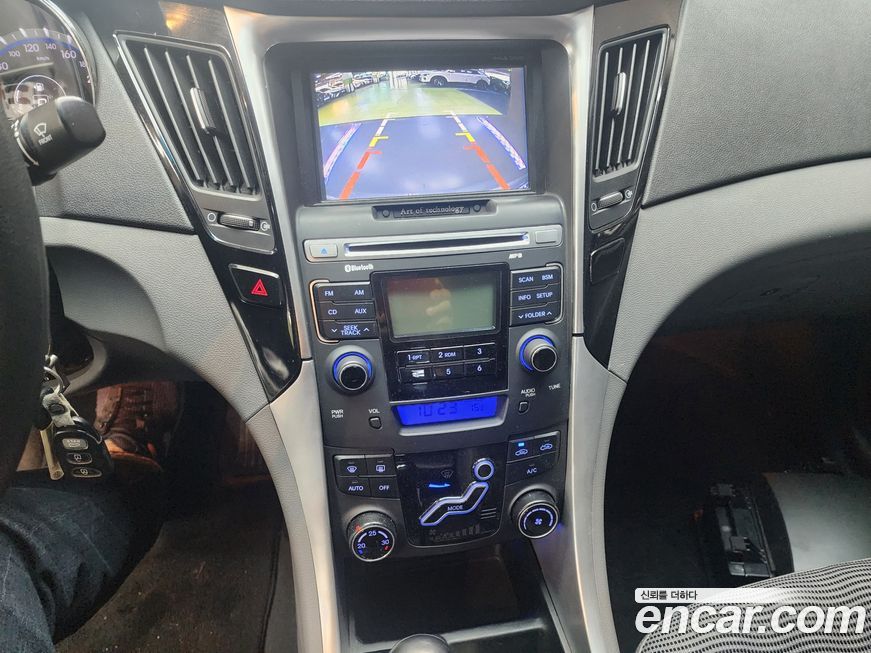 Hyundai Sonata 2010