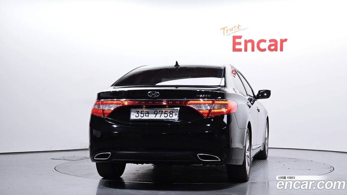 Hyundai Grandeur 2012