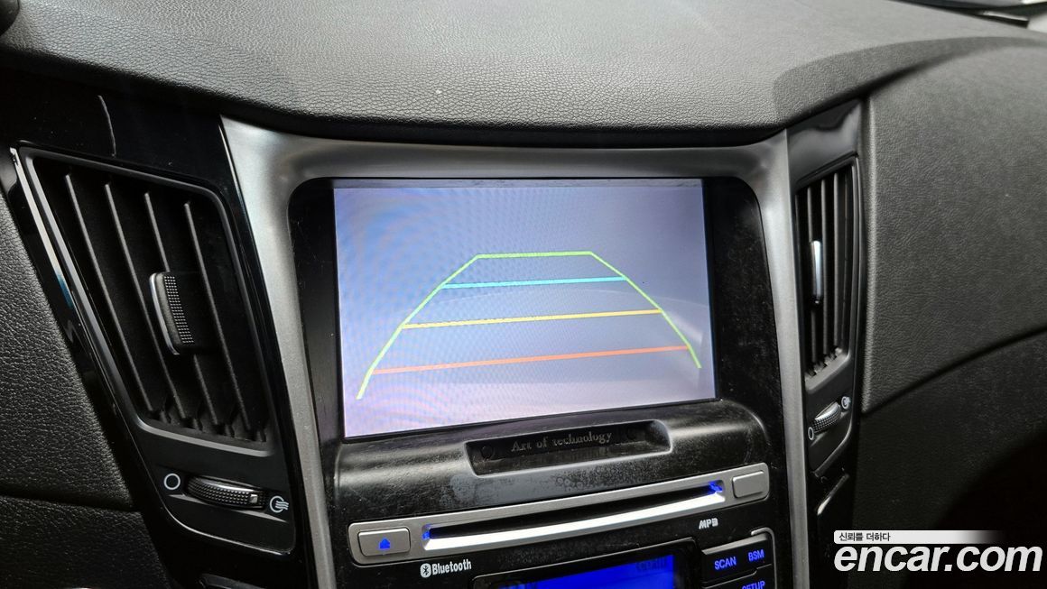 Hyundai Sonata 2011