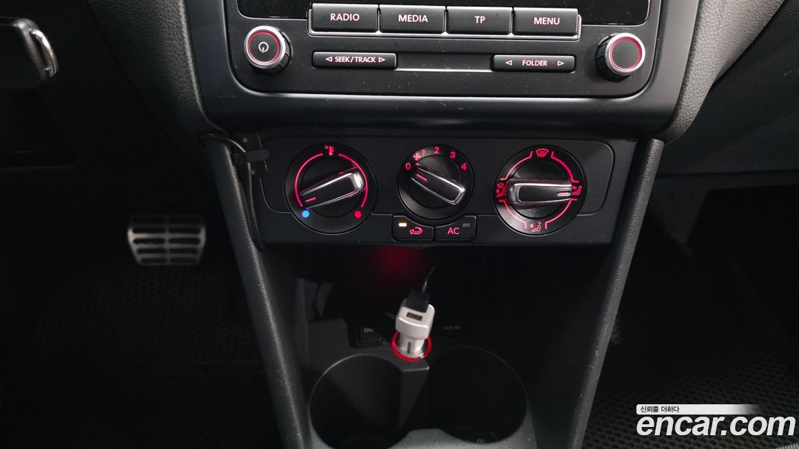 Volkswagen Polo 2014