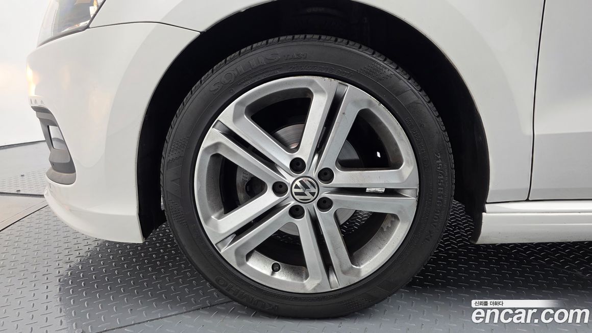 Volkswagen Polo 2014