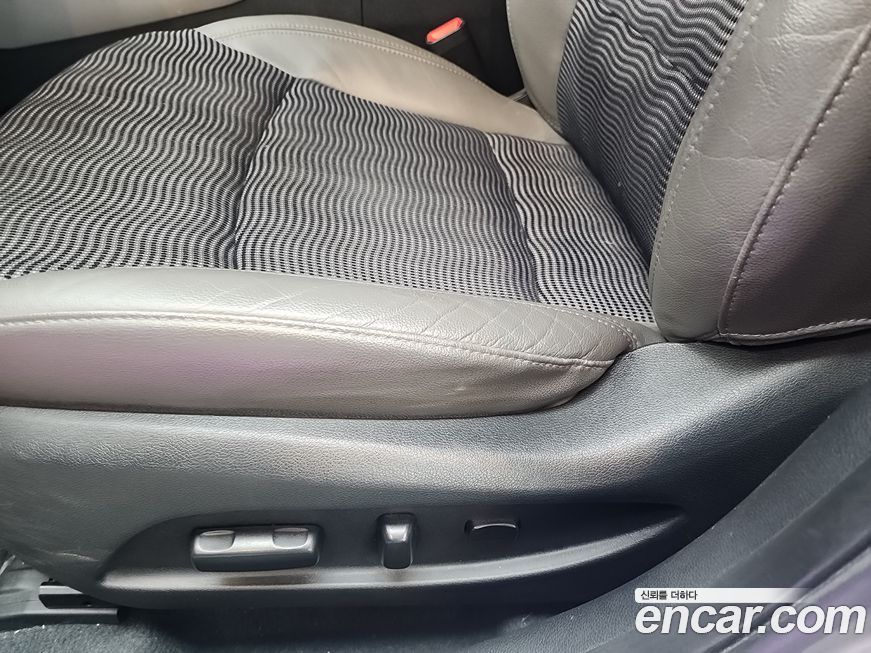Hyundai Sonata 2010