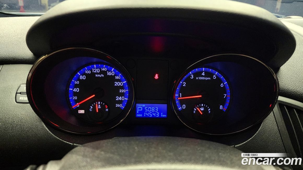 Hyundai Genesis 2011