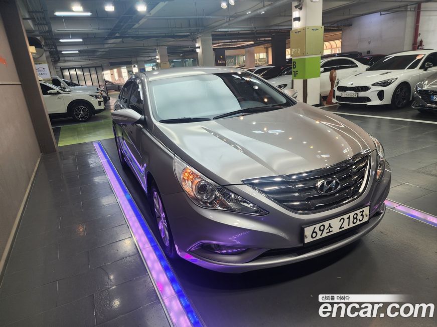 Hyundai Sonata 2010