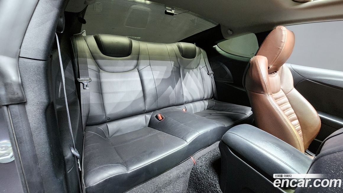 Hyundai Genesis 2011