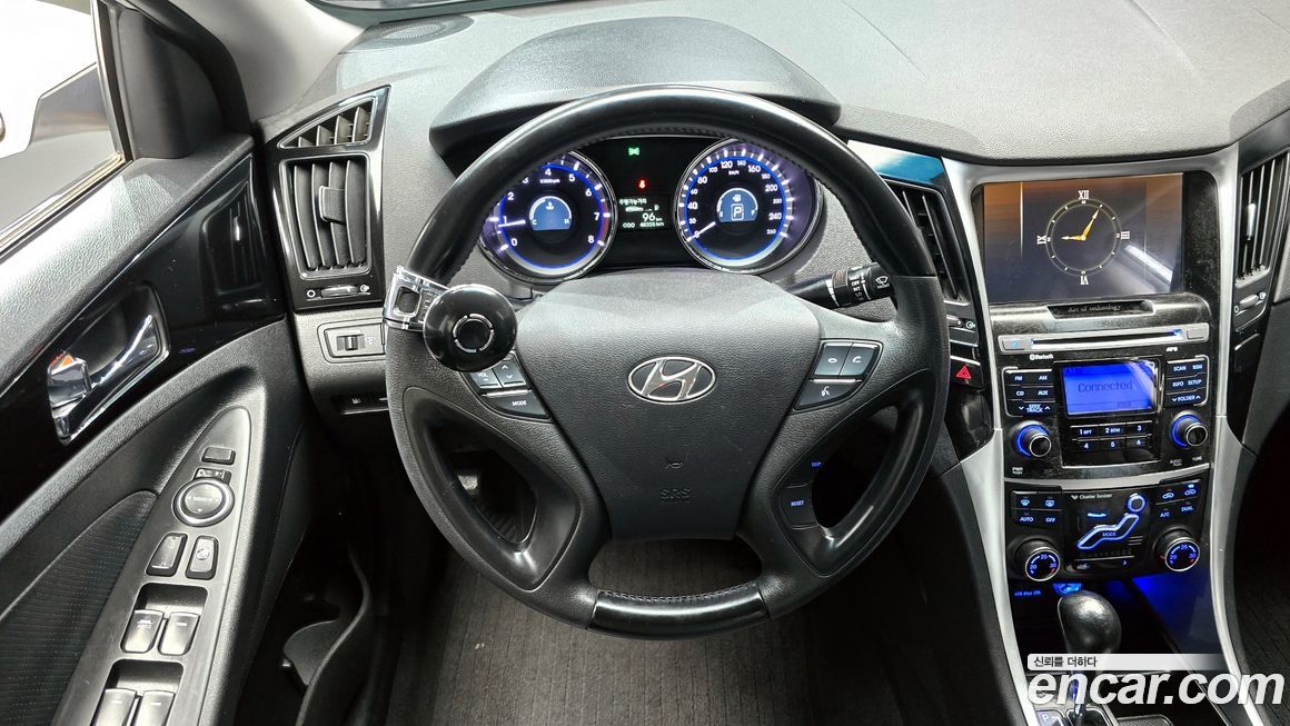 Hyundai Sonata 2011