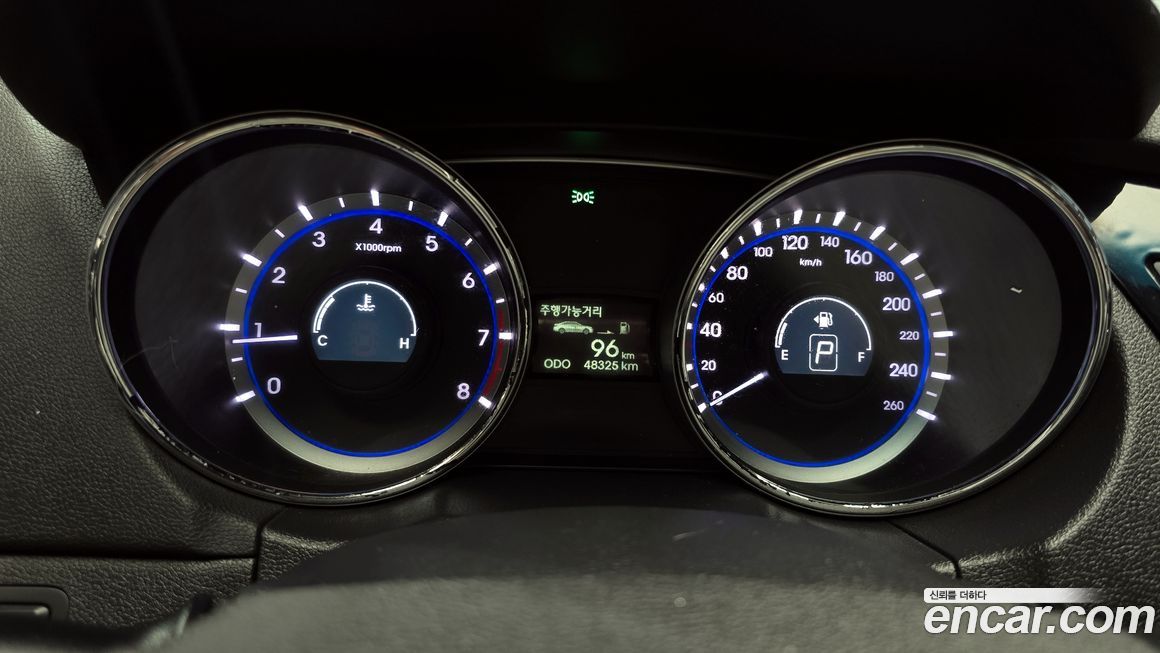 Hyundai Sonata 2011