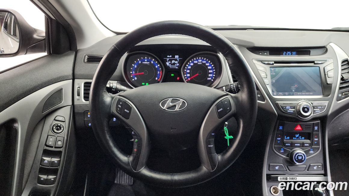 Hyundai AVANTE 2014