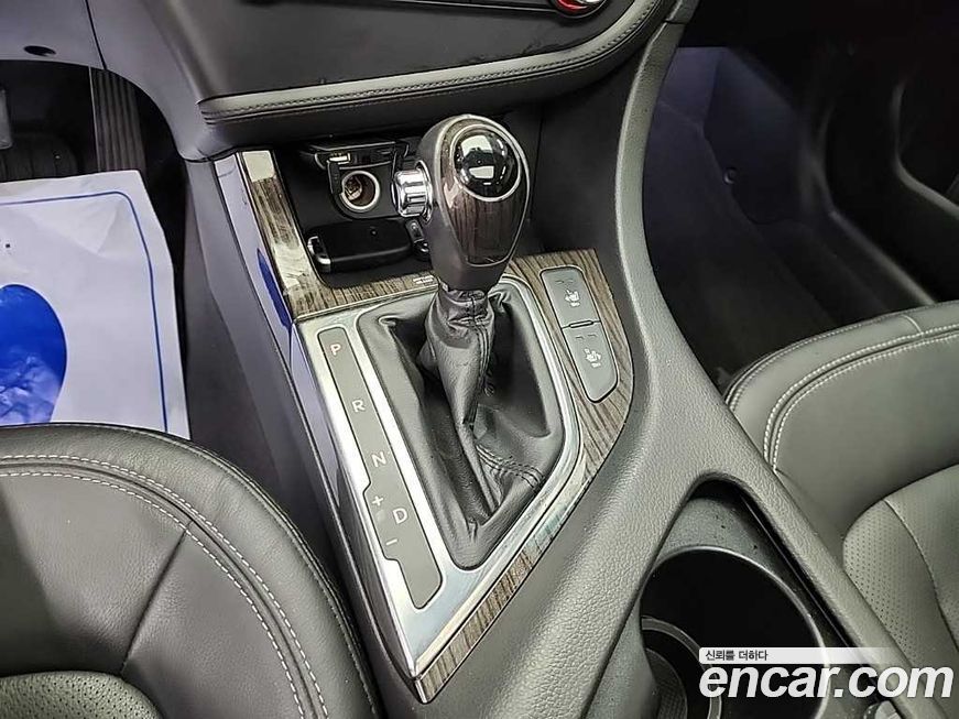 Kia K5 2011