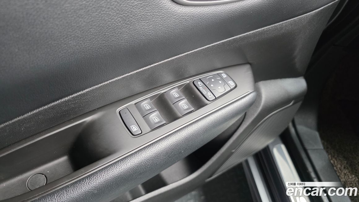 Renault-KoreaSamsung SM6 2016