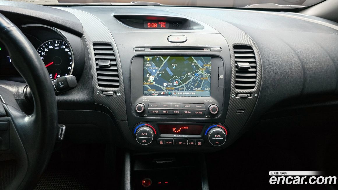 Kia K3 2013