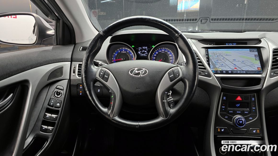 Hyundai AVANTE 2014