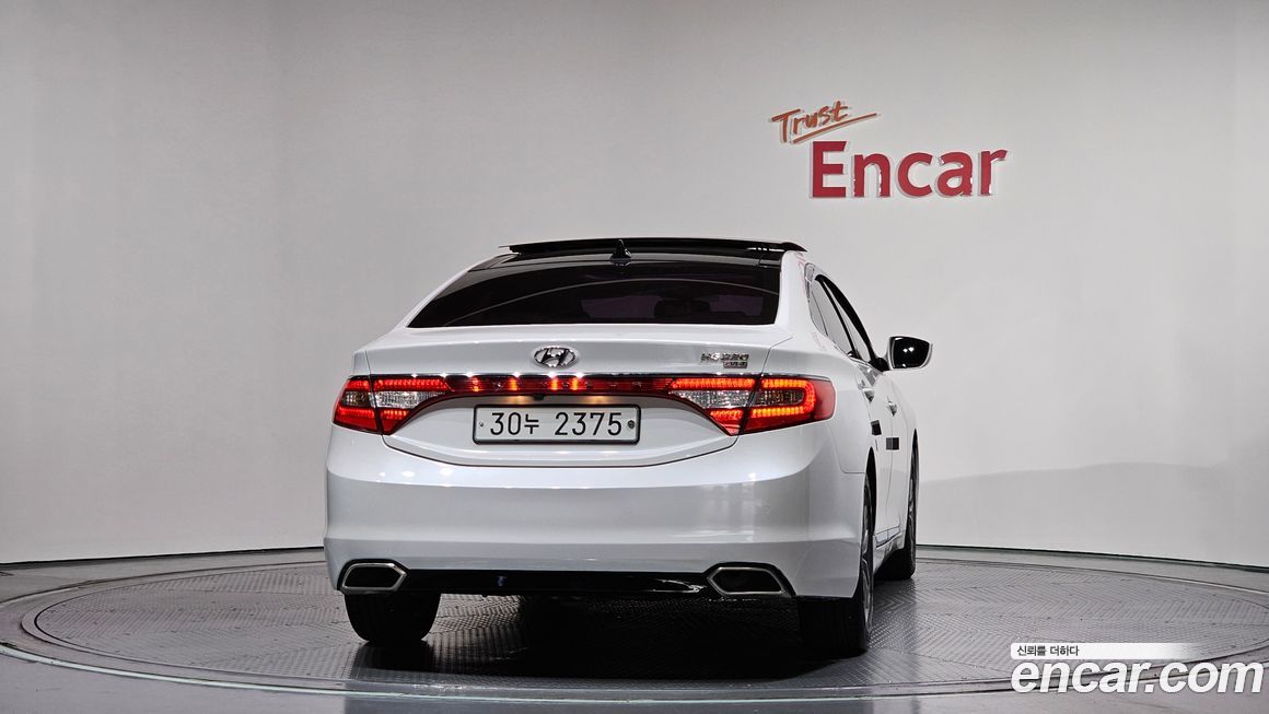 Hyundai Grandeur 2015