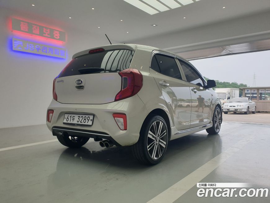 Kia morning 2017