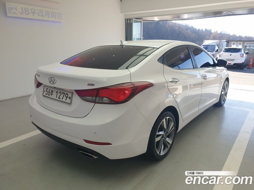 Hyundai AVANTE 2014
