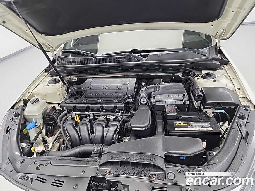 Kia K5 2011