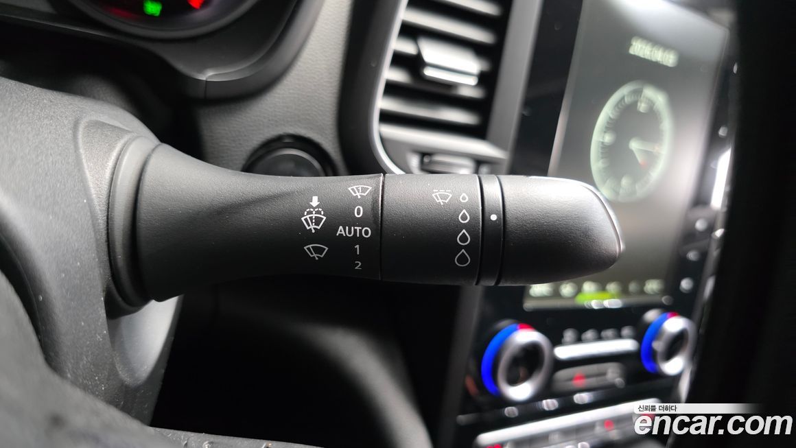 Renault-KoreaSamsung SM6 2016