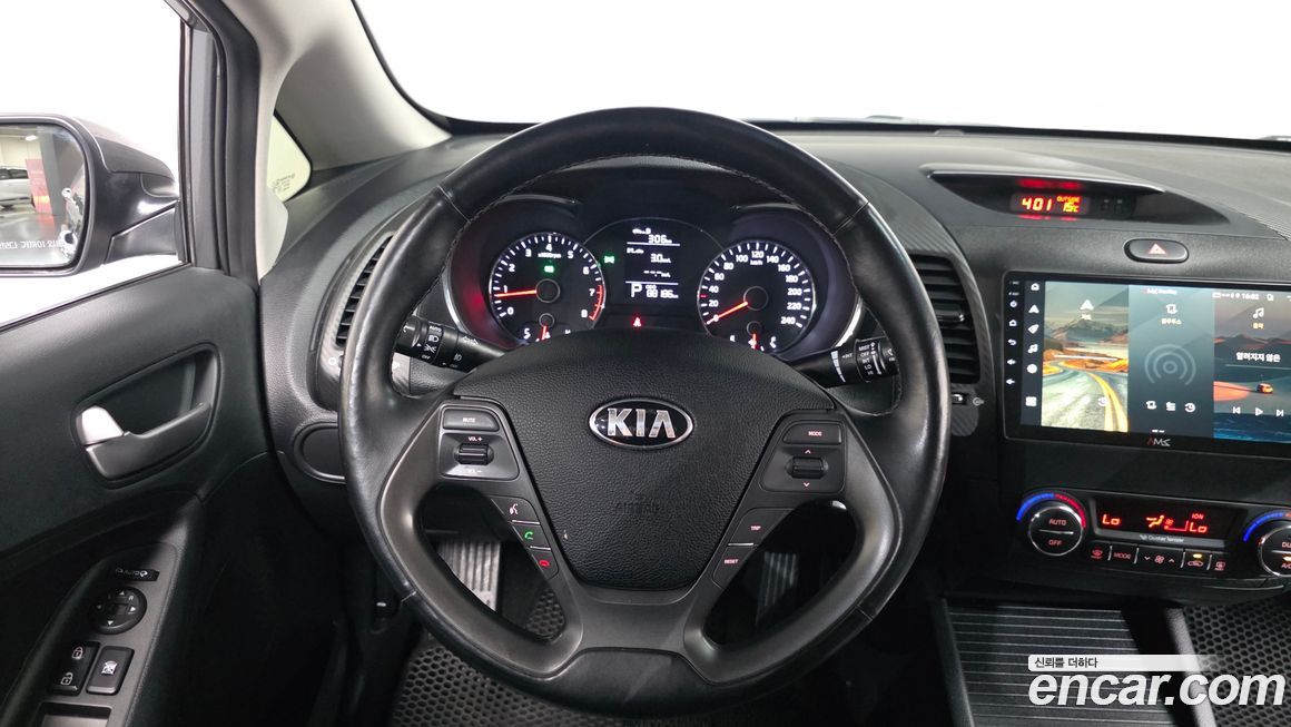 Kia K3 2015