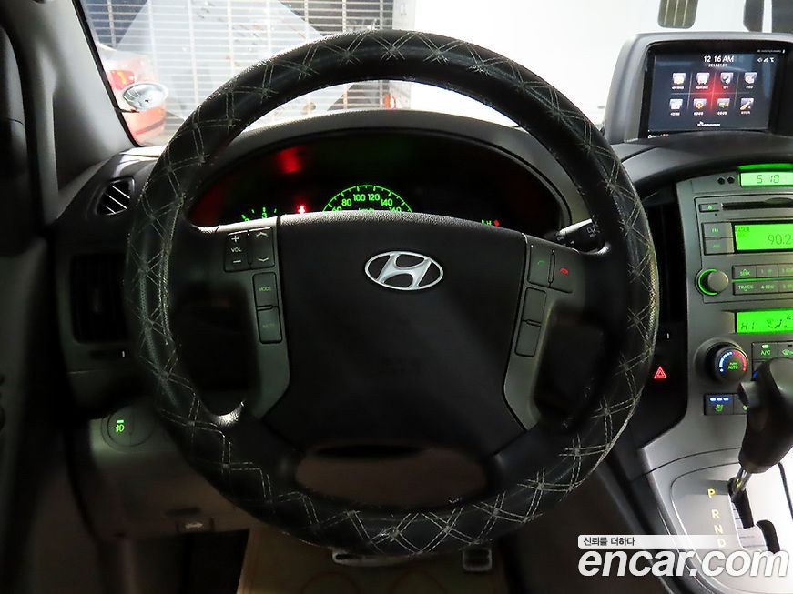 Hyundai Starex 2013