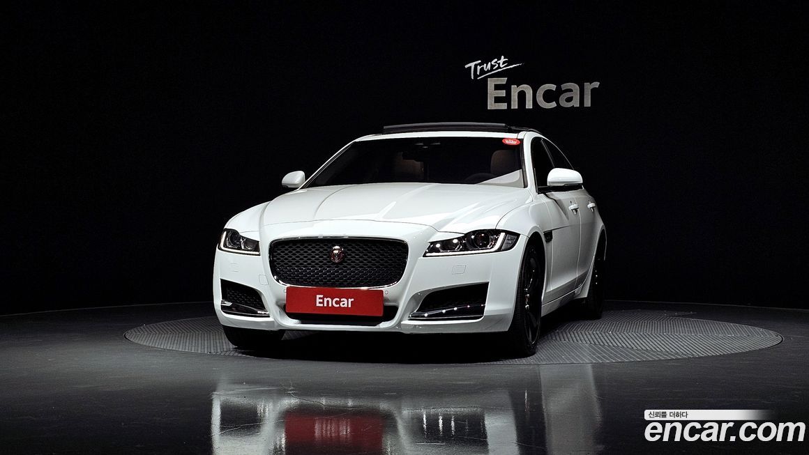 Jaguar XF 2018