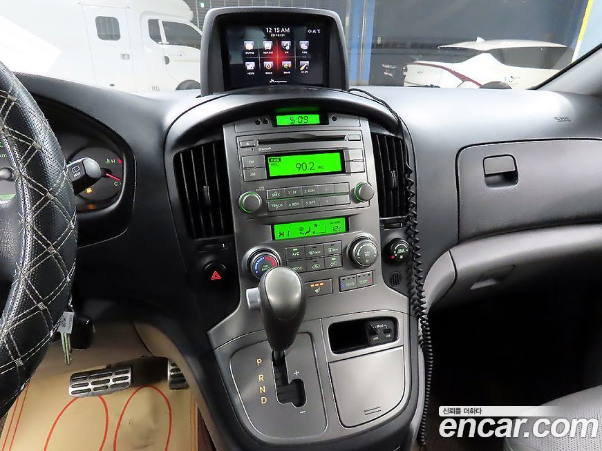 Hyundai Starex 2013