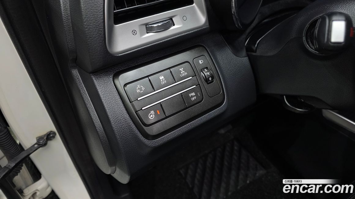 KG_Mobility_Ssangyong TIBOLI 2016