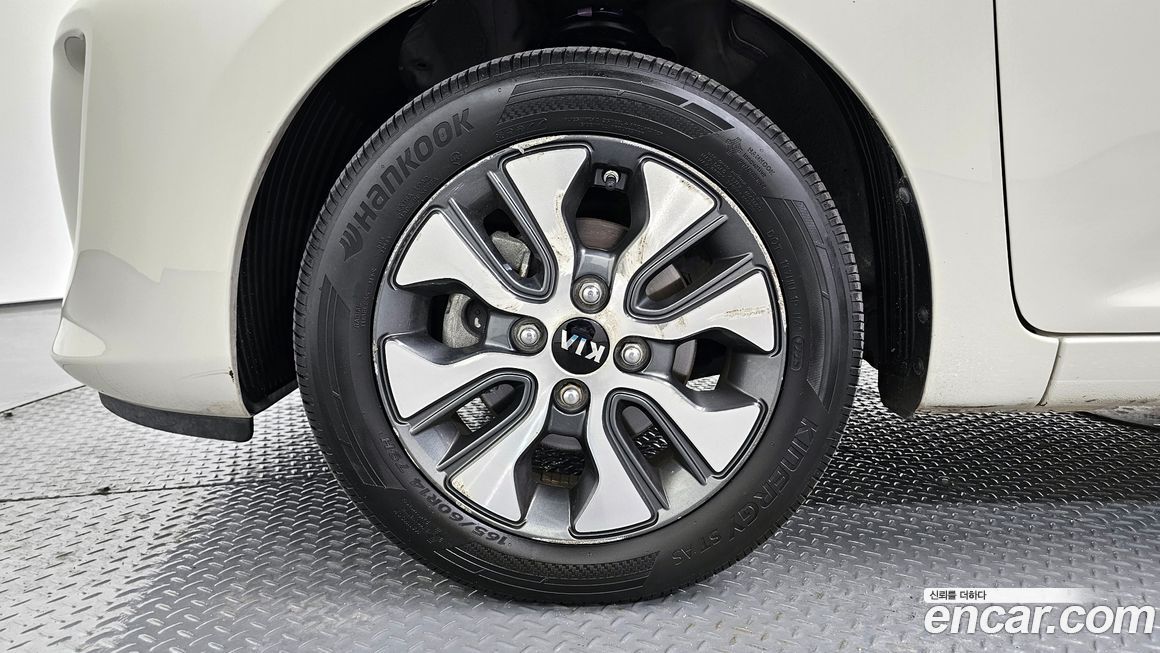 Kia morning 2016